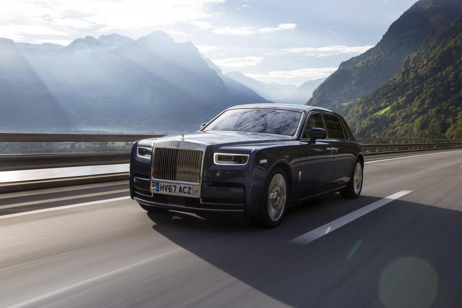 Rolls-Royce Phantom EWB 2017 года  (WW) (фото 23 из 27)